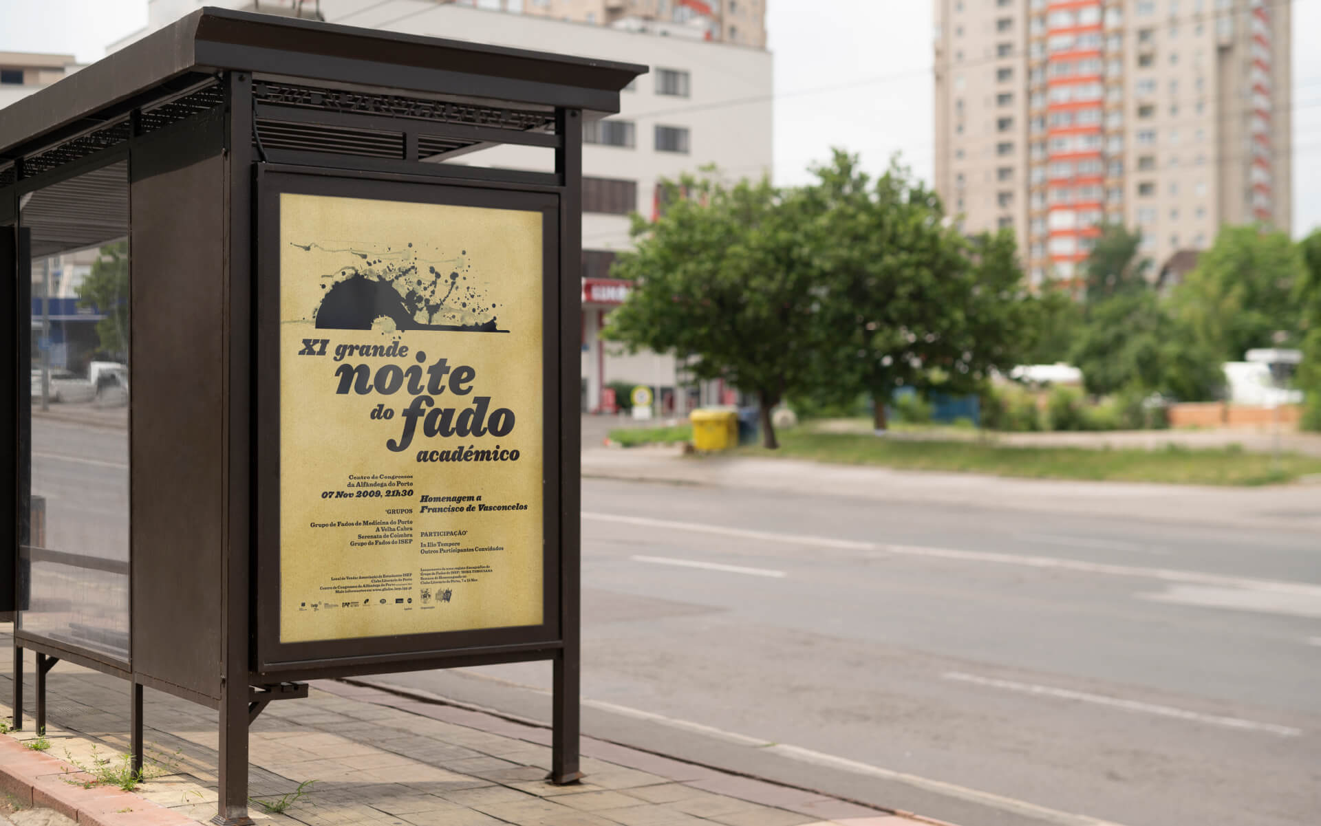 Mupi promoting "XI Grande Noite do Fado Académico"